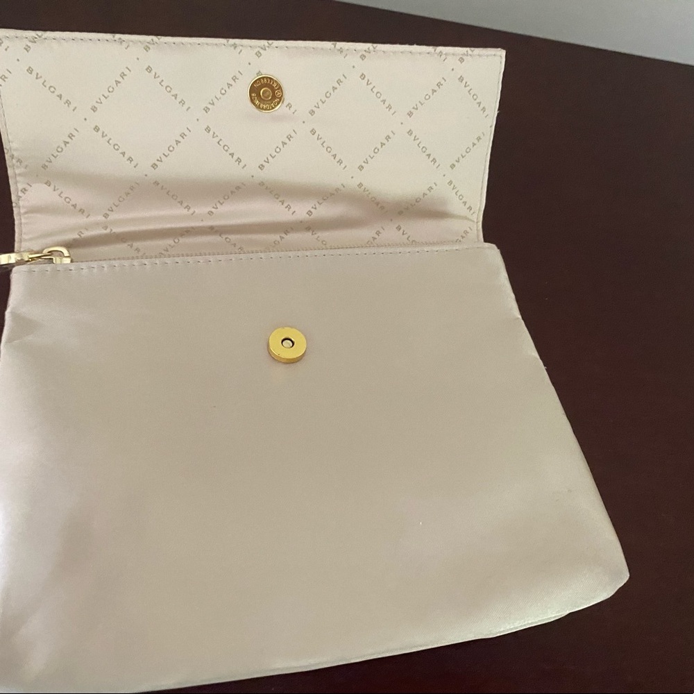 NWT Bulgari makeup/cosmetic clutch - Picture 2 of 10